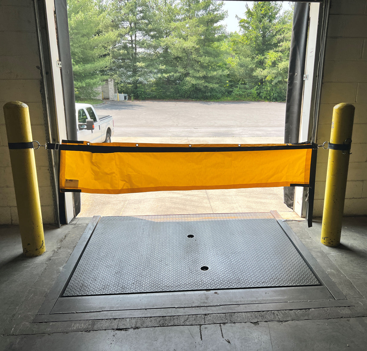 Dock Door Close-off
