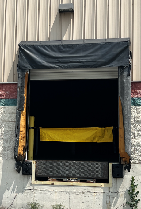 Dock Door Close-off